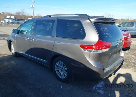2011 Toyota Sienna Xle V6 from USA, damaged, VIN 5TDYK3DC3BS131393